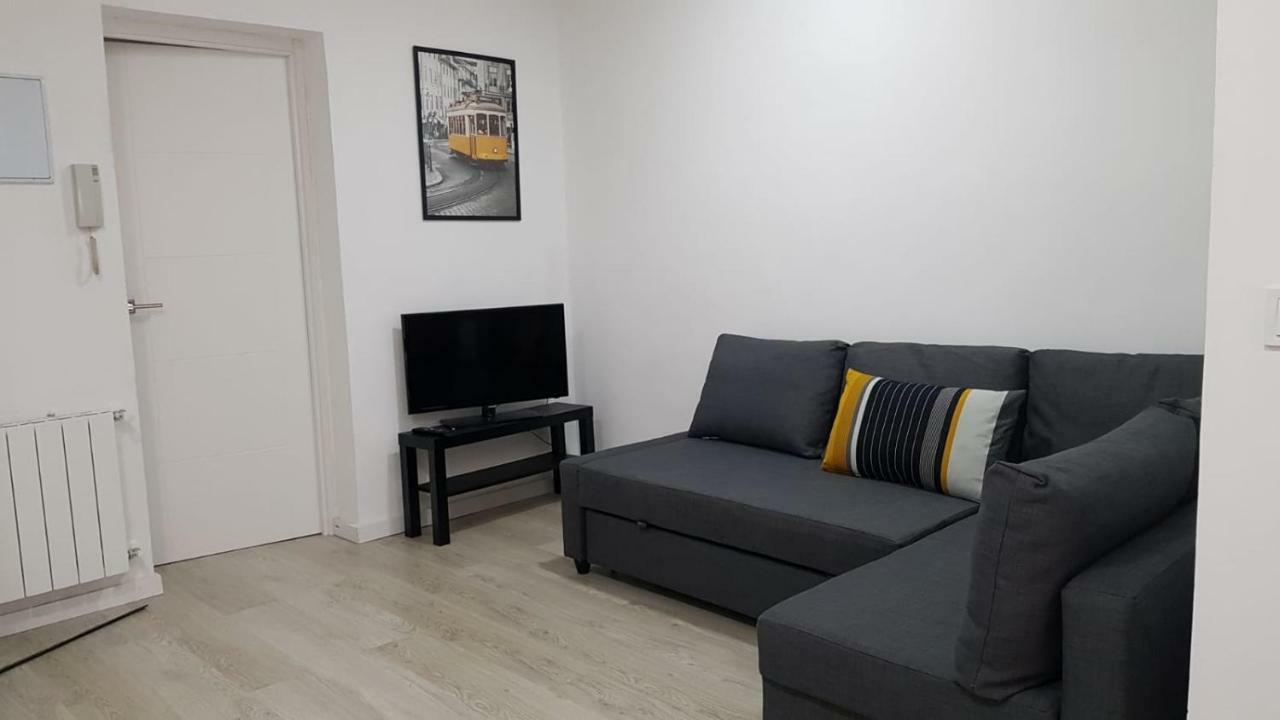 Ferienwohnung Apartamento Centrico A 10 Minutos De Opera II Madrid Exterior foto